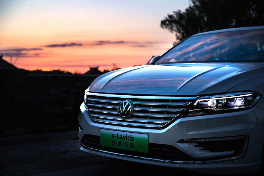Детали экстерьера Volkswagen e-Lavida 2019 года  (фото 30 из 44)